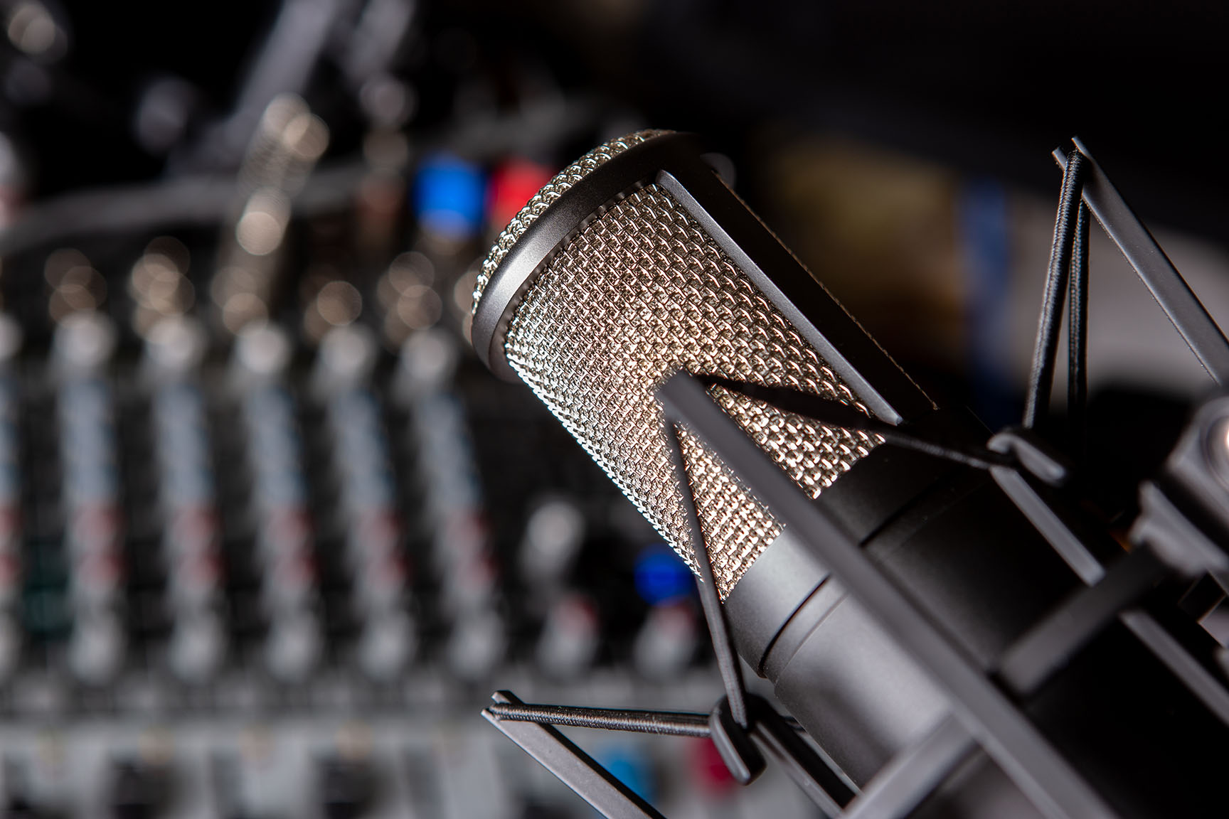 sound mixer and faders with microphone